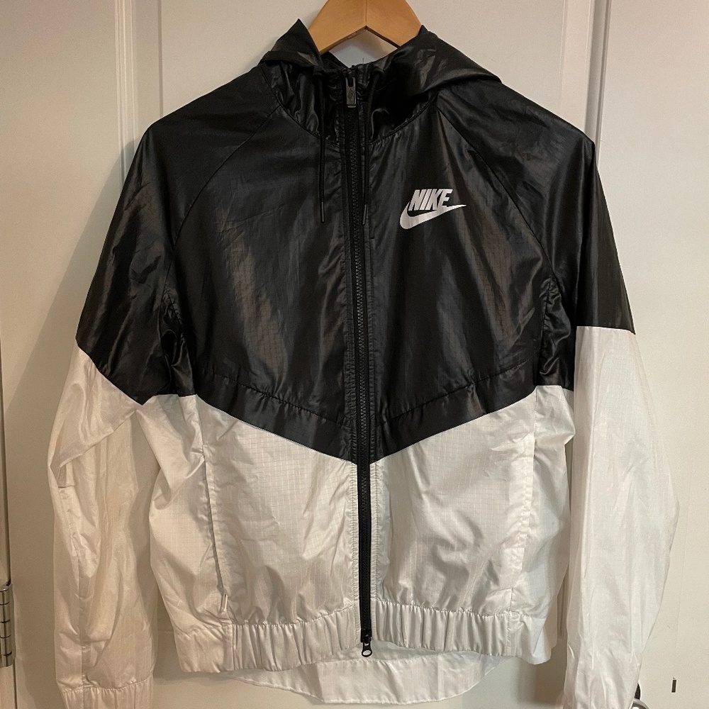 Nike Windrunner Jacket
